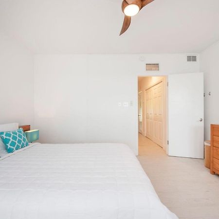 Beach Living At Island Pine Villas Blse ジョージ・タウン エクステリア 写真