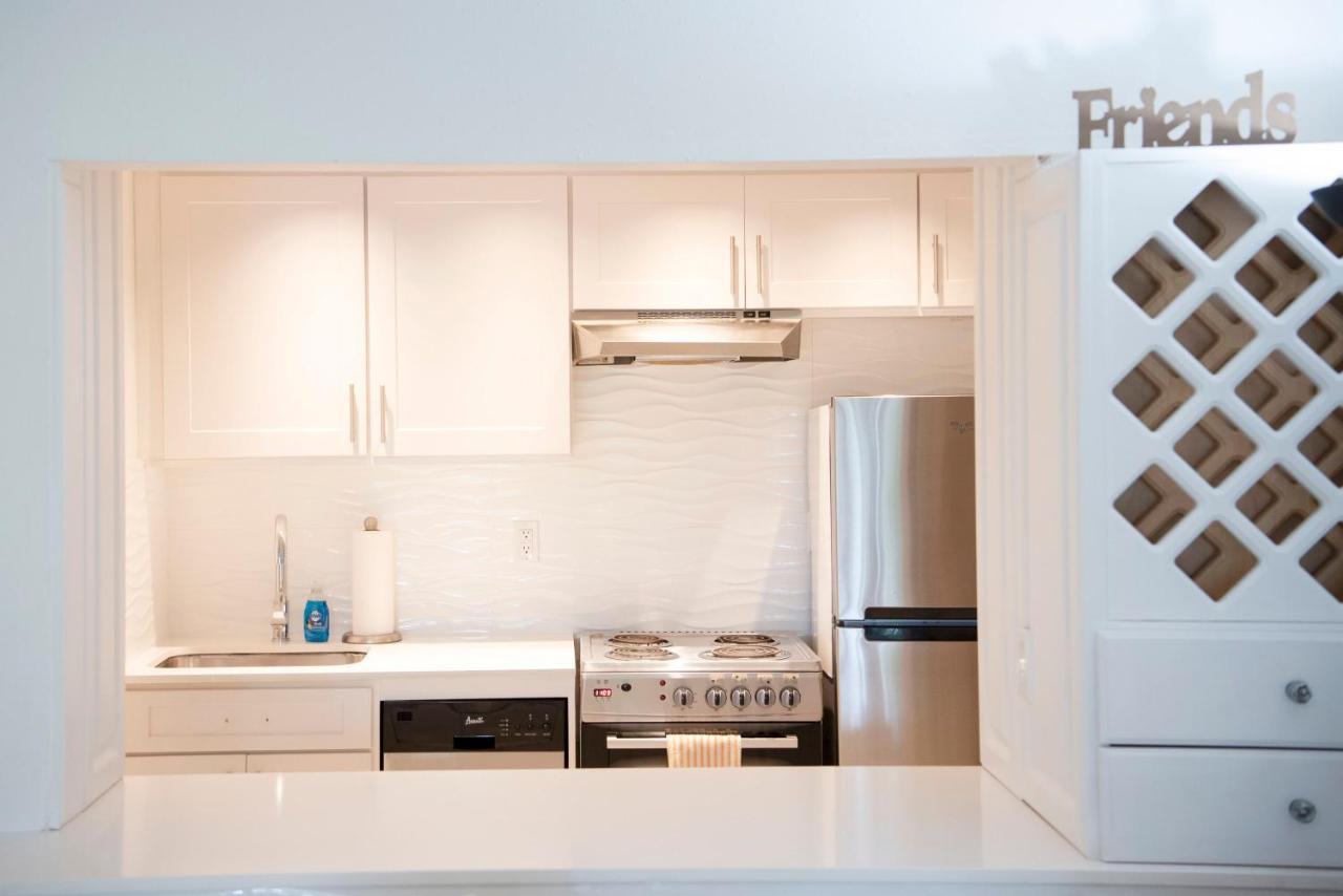 Beach Living At Island Pine Villas Blse ジョージ・タウン エクステリア 写真