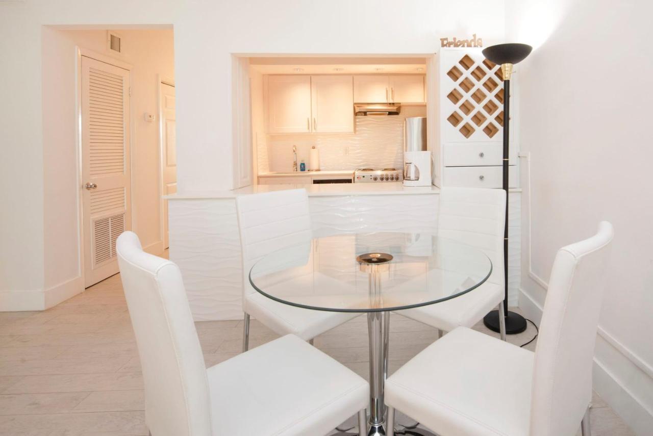Beach Living At Island Pine Villas Blse ジョージ・タウン エクステリア 写真