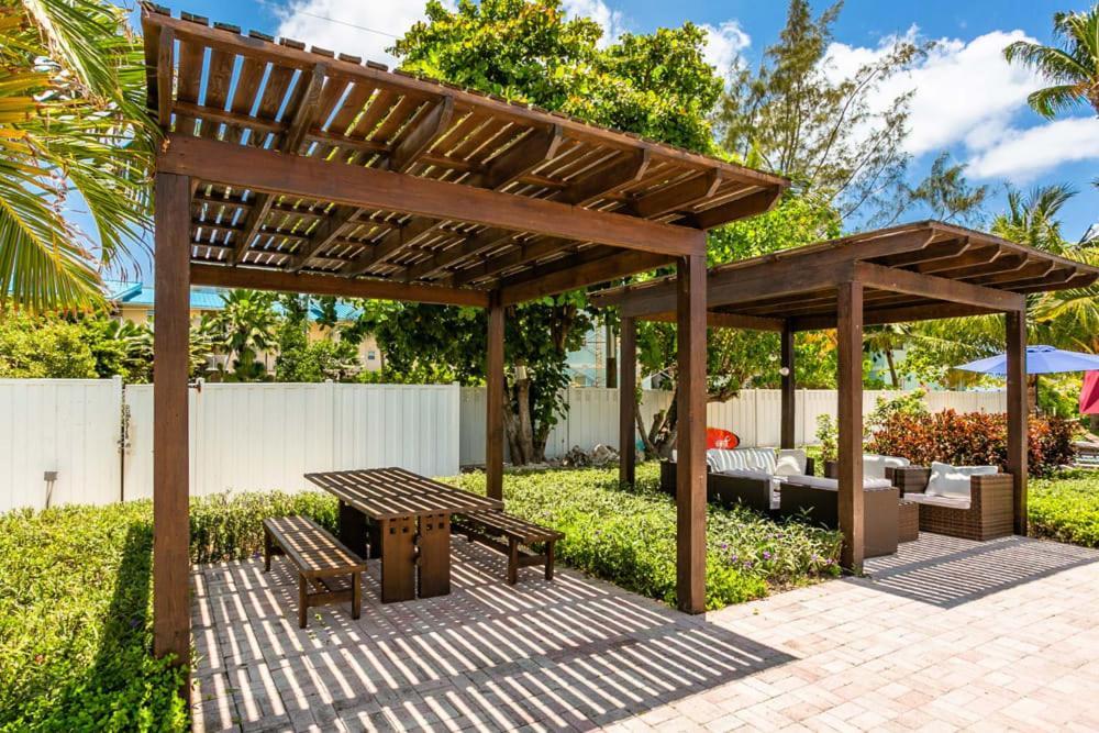 Beach Living At Island Pine Villas Blse ジョージ・タウン エクステリア 写真